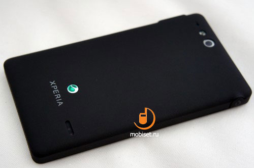 Sony Xperia Go и Sony Xperia acro S: впечатления от новинок